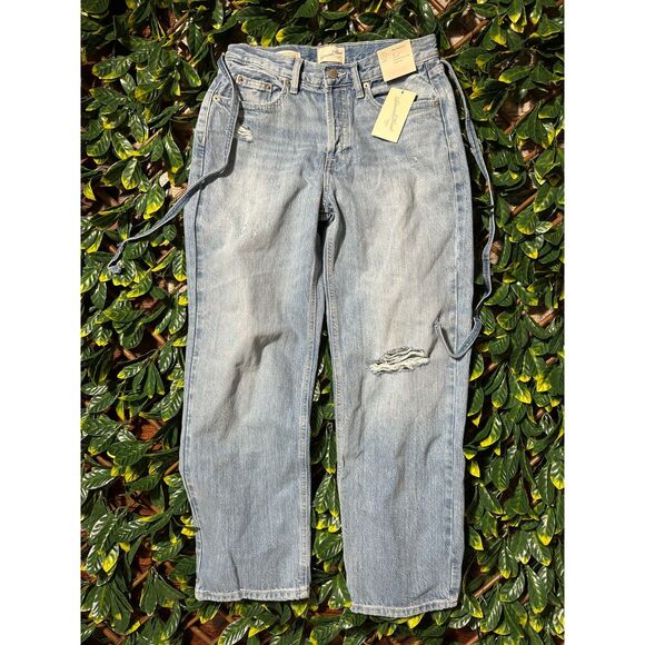 Universal Thread Mid Rise 90s Baggy Distressed Jean Size 2 Short NWT - Picture 1 of 7
